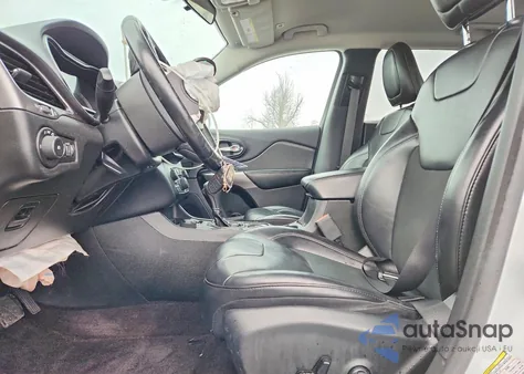 2019 Jeep Cherokee Latitude Plus from USA, damaged, VIN 1C4PJMLB9KD210978